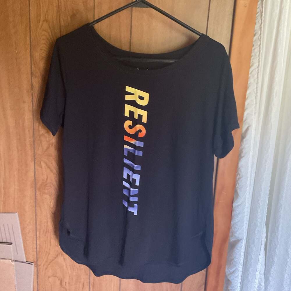 Black Xersion Graphic Activewear T-Shirt Size Large